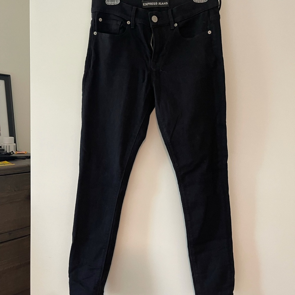 Express black jean legging, no distressing, 4short
